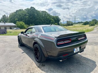 Dodge Challenger 5,7 Hemi R/T Demon Pack 121TKM - 6