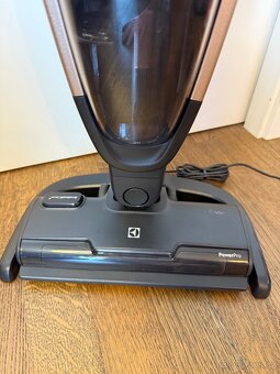 Tyčový vysavač Electrolux - 6