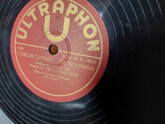 Gramofon His Master's Voice - 6