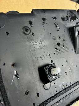 Plast na páté dveře Fiat 500L - 6