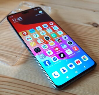 Xiaomi 13 Lite 5G-6,55"120Hz,8+8/256GB,50+8+2Mox - 6