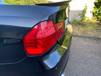 E90 325i - 6