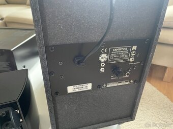 ONKYO HT-R558 5.1 AV kompletní sestava domácího kina - 6