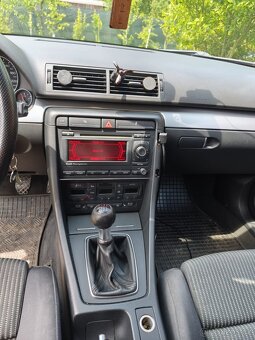 Audi A4 B7 combi, 2.0 TDi 103 kW S-Line - 6