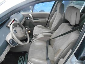 renault scenic II rok 2005 obsah 1,9dci 88kw kuže abs naj 12 - 6