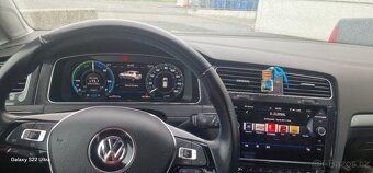 Volkswagen e-Golf - 6
