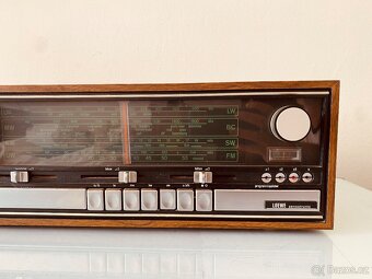 Vintage rádio Loewe R144, rok 1970 - 6