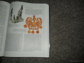 Bible FrJ, literatura USA, pohádky Sibiře RJ/AJ, kuchařky NJ - 6