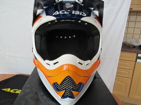 Helma  Acerbis vel.L nová - 6