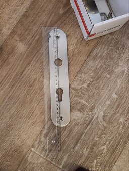 Dveřní kování - 6