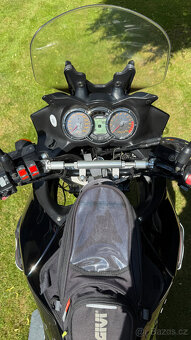 SUZUKI V-STROM DL 1000 - 6