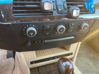 BMW e60 545i na dily - 6