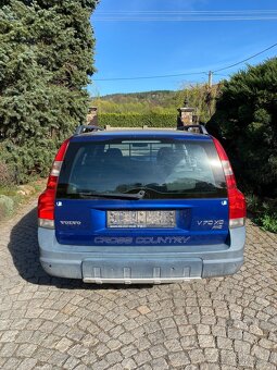 ND Volvo V70 XC CROSS COUNTRY 2.5T 147kw Ocean blue - 6