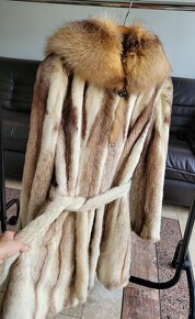 Dámský kožich nejvyšší kvality, vel. L - 6