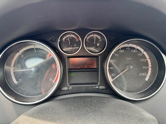 Peugeot 308 - 6