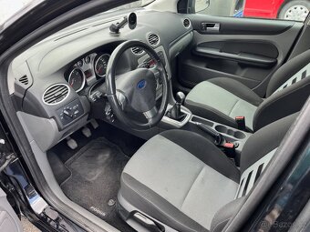 Ford Focus 1.6i 74kw Kombi 2010 - 6