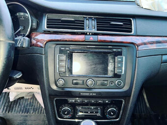Veškeré náhradní díly Škoda Superb 2 kombi 2011 CFG KXY LA7W - 6