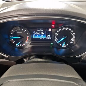Ford mondeo 2.0tdci 110kw 9/2018 bez Adblue - 6