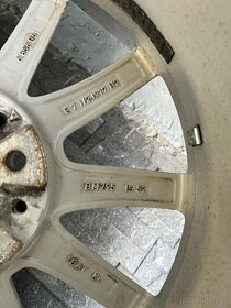 Alu kola17', 7 1/2 J, ET52 Pneu letní Continental 225 55R17 - 6