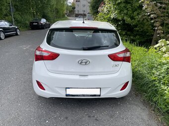 Hyundai i30, 1.6 - 6