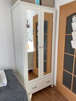 Nábytek - komoda a skříň - 6