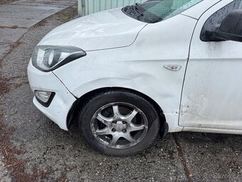 HYUNDAI I20 1,2 62KW,ROK 2013,NAJ 180TKM,KLIMA,DOHODA - 6