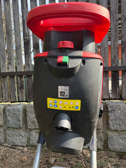 Štěpkovač - elektrický drtič větví HECHT 6224 - 6