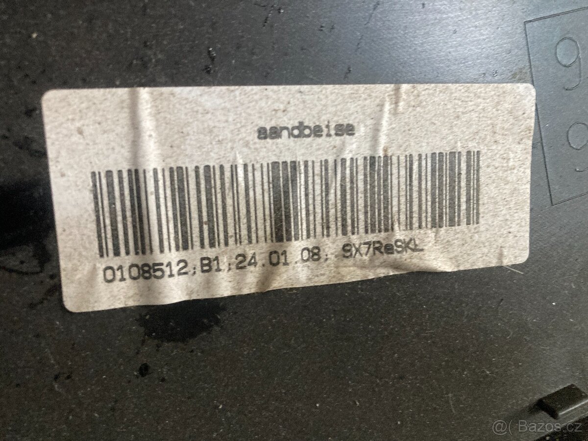 Porsche 911 997 přední sedačky, tapecírunky, volant - 7