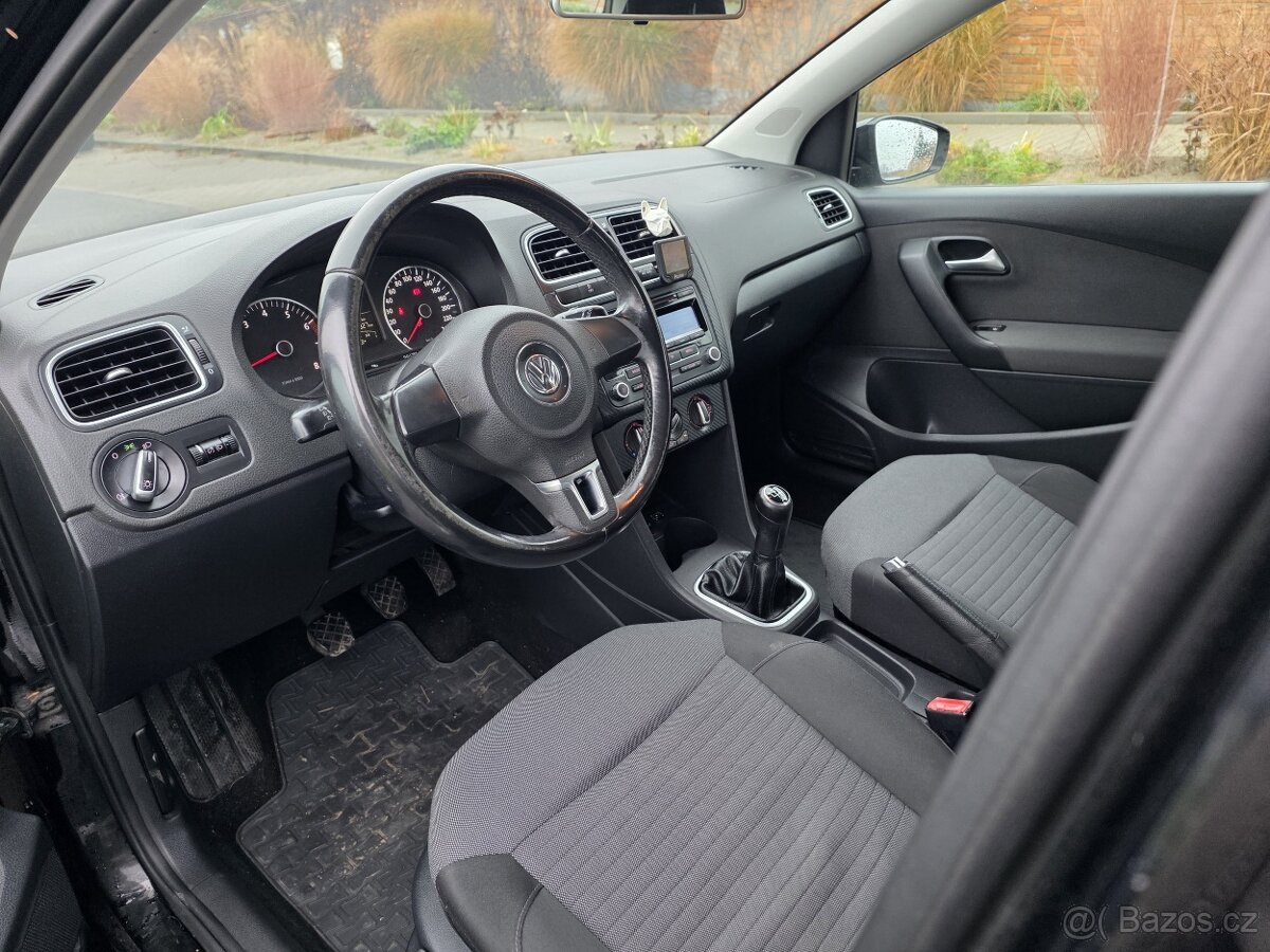 Volkswagen Polo na splátky BEZ příjmů a registrů i exekuce - 7