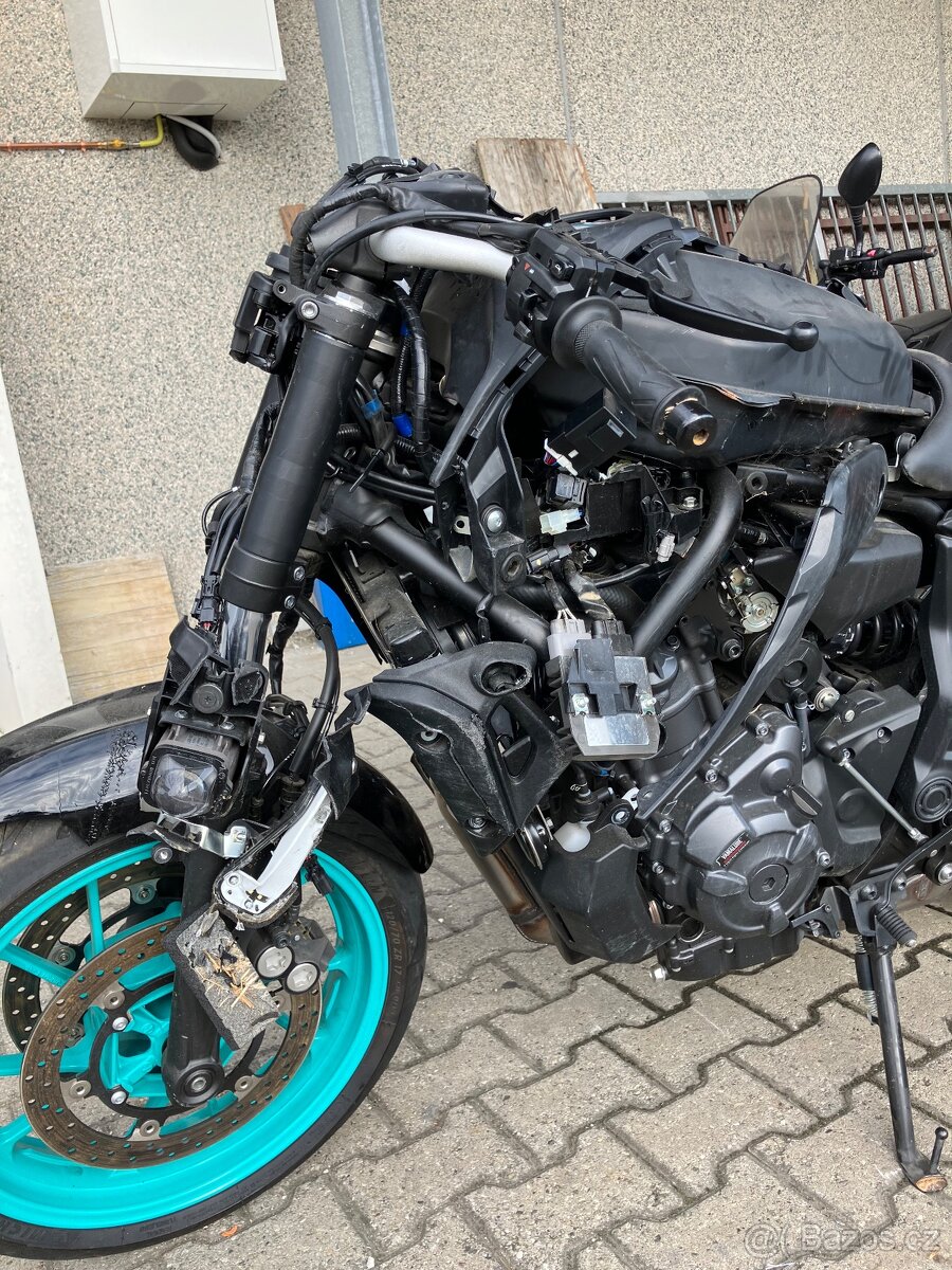 Yamaha MT07 rok 11/2024 jen 3.000 km - 7