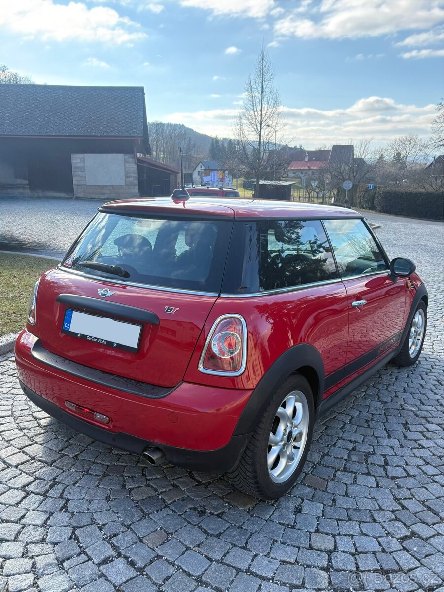 Mini Cooper One 1.6i 55kW 2014 56700KM TOP STAV - 7