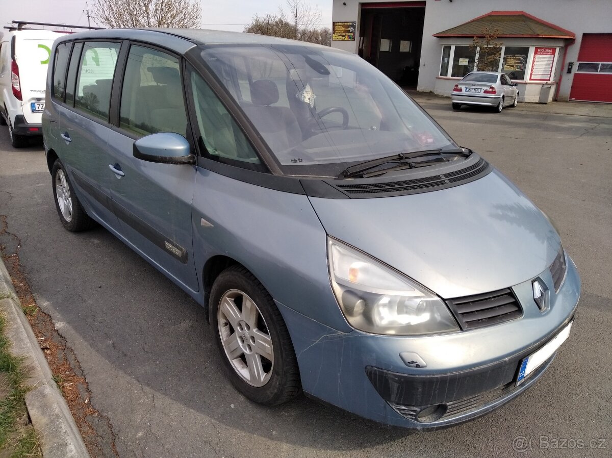 Renault Espace 2.2DCi-7 místný - 7