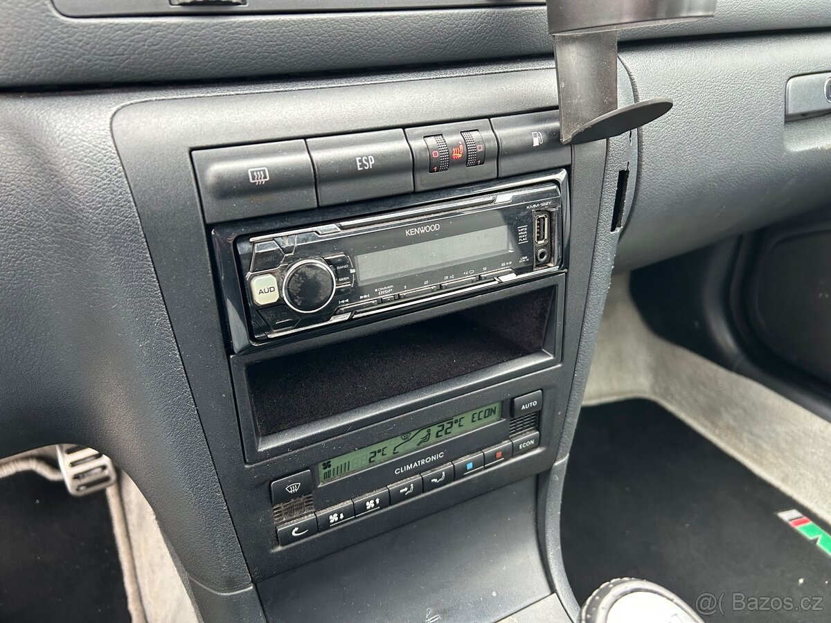 Škoda Octavia RS combi 1.8t - 7