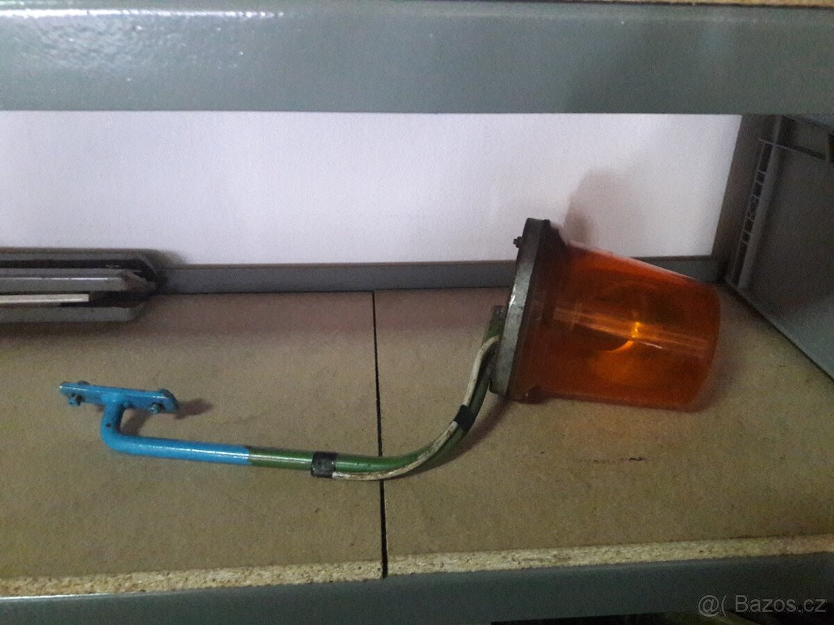 drobnosti k autům - 7