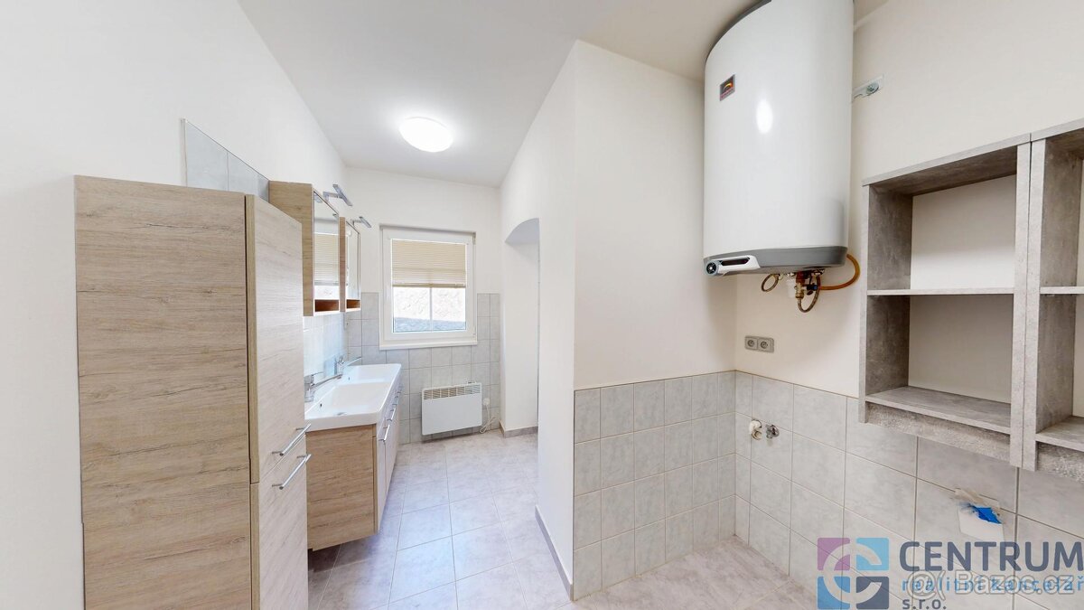 Pronájem bytu 4+1, 114 m2 - 7