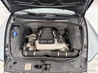 Porsche Cayenne S 4.5 v8 Manuál - 7