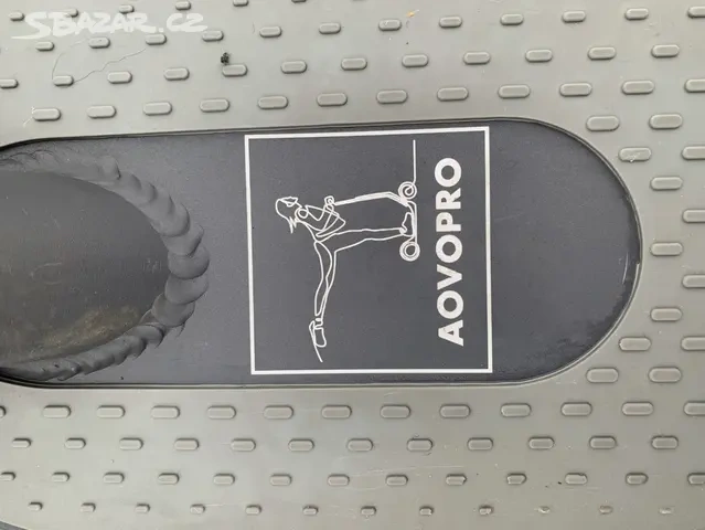 Elektrokoloběžka AERIUM AOVO PRO černá - 7