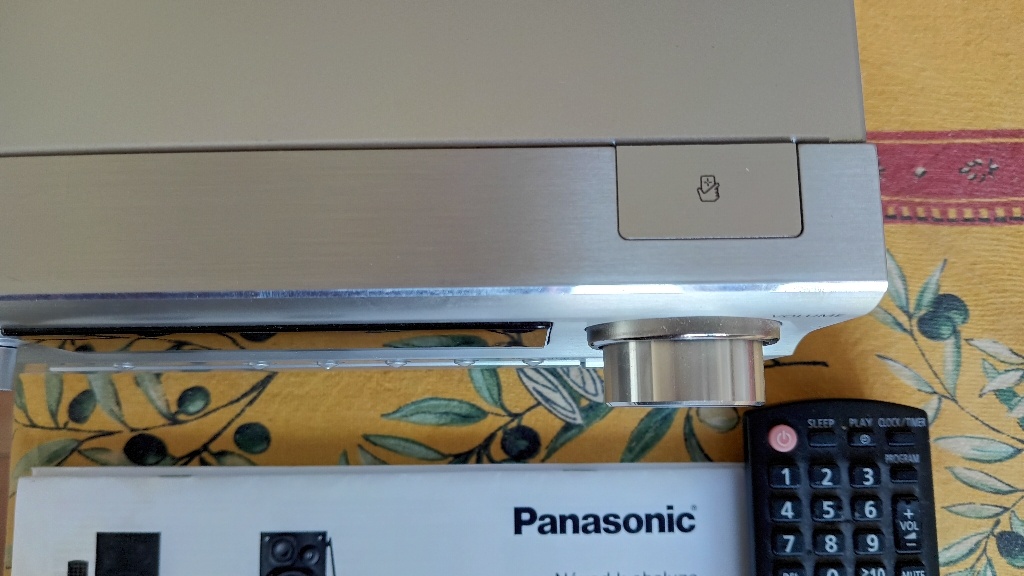 Stereosystém s CD - 7