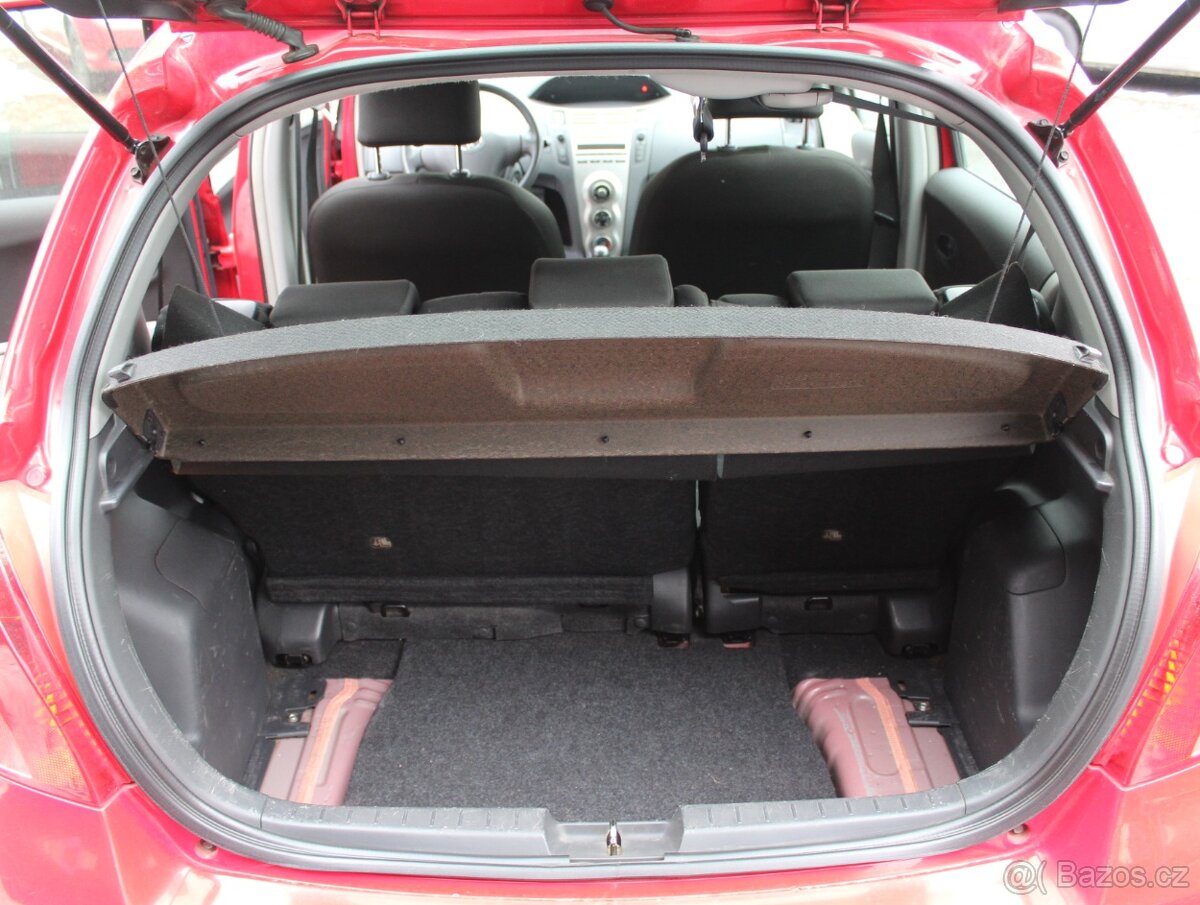 Toyota Yaris - 7