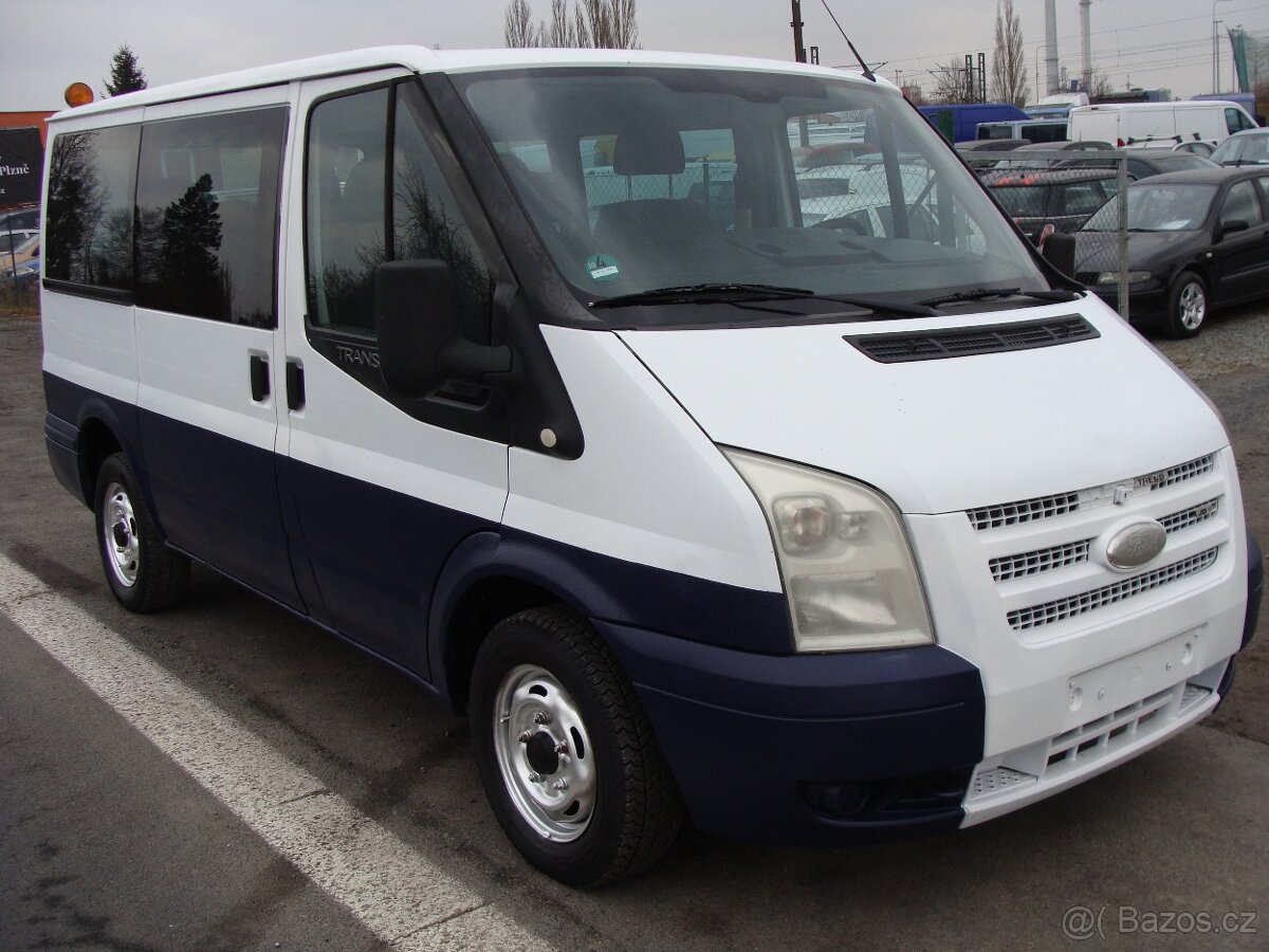 Ford Transit, 2.2 TDCi, 9 míst - 7