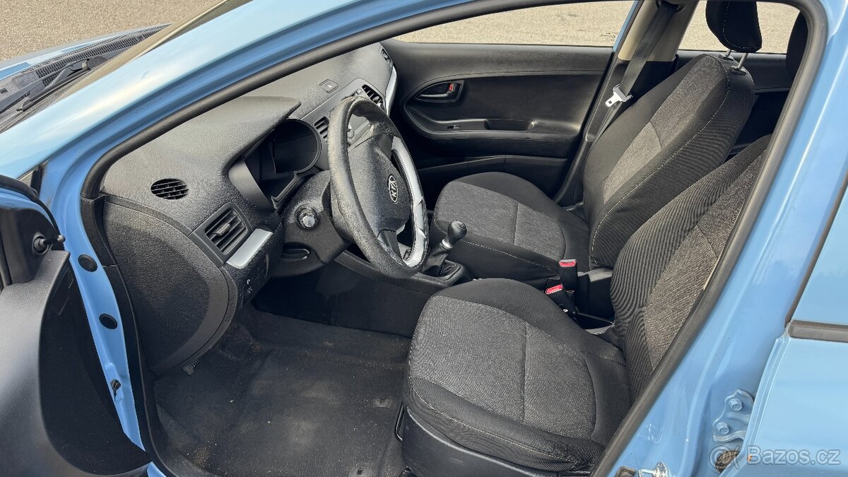 Kia Picanto 1.0i - 7