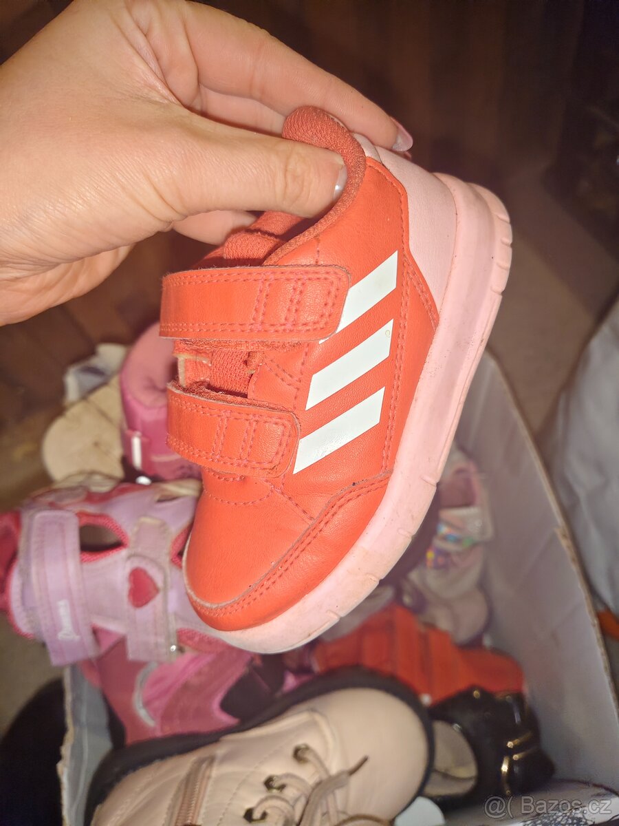 Mix oblečení, boty, bundy, šaty, kostýmy, vanička, dudlík, - 7