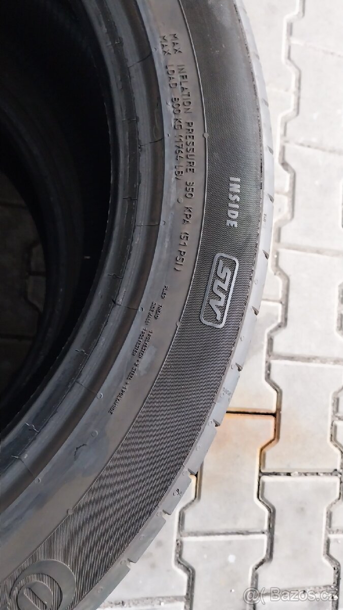 Prodám 2 x letní pneu Continental 255/45/19 - 7