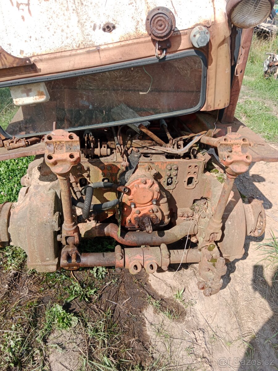 Dt-75 A-41 zbytek dílů - 7
