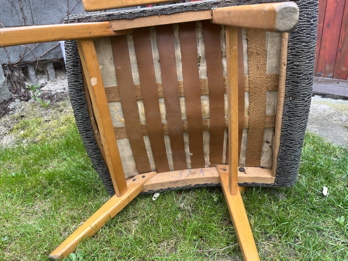 Stará křesla, retro - 7