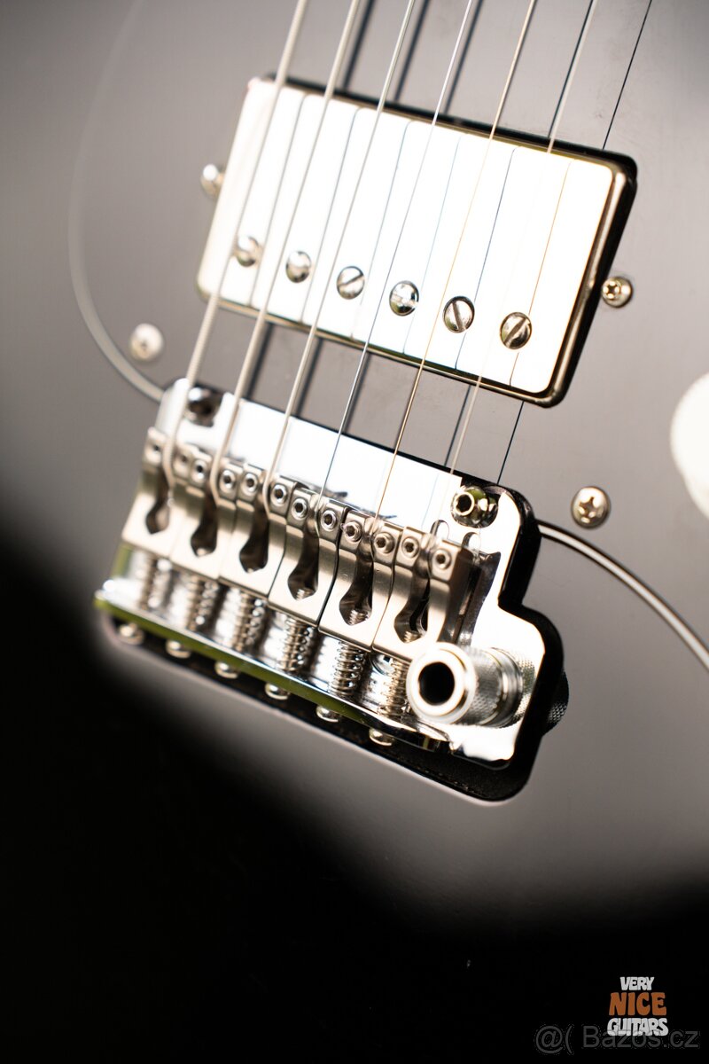 Ibanez AZ2204B Prestige - 7