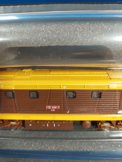 Dieselová lokomotiva řady 752 068-7 - ČSD/ČD DCC ZVUK - 7