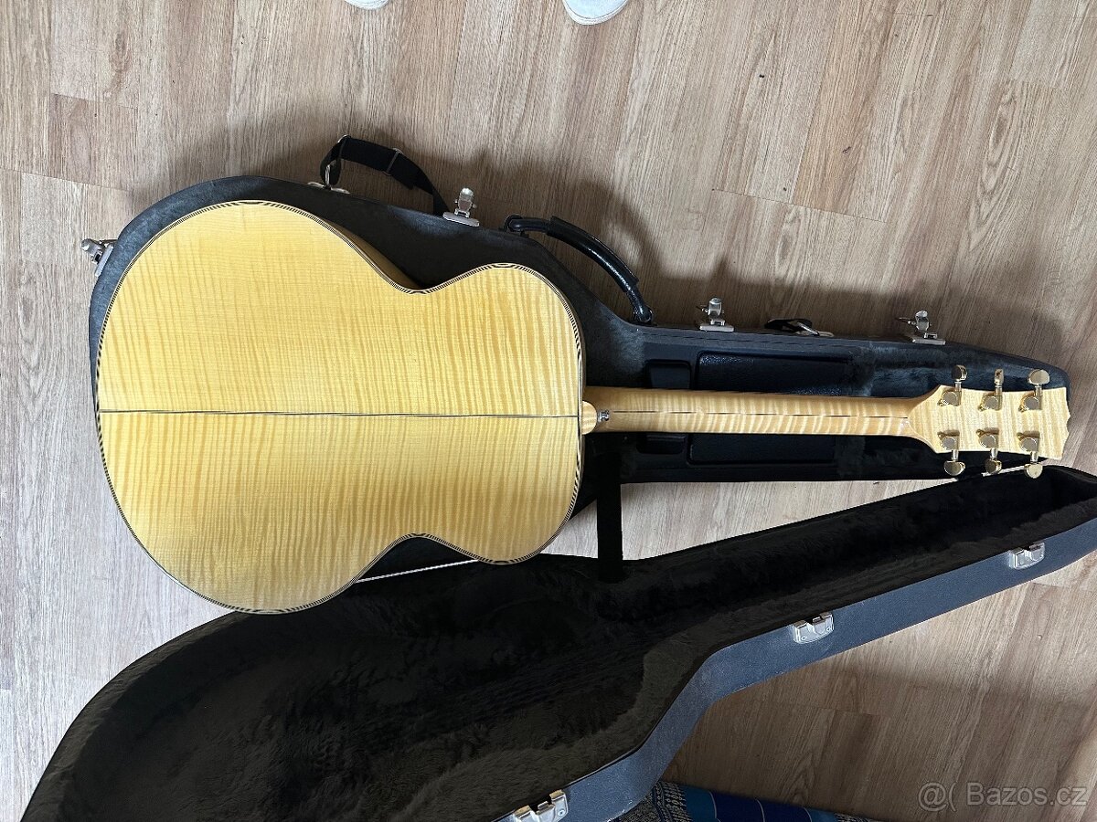 Akustická kytara od mistra Klémy Jumbo - 7