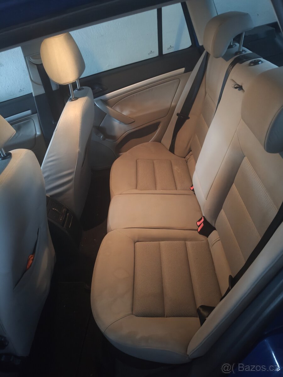 Škoda Octavia II combi 1.6 MPI - 7