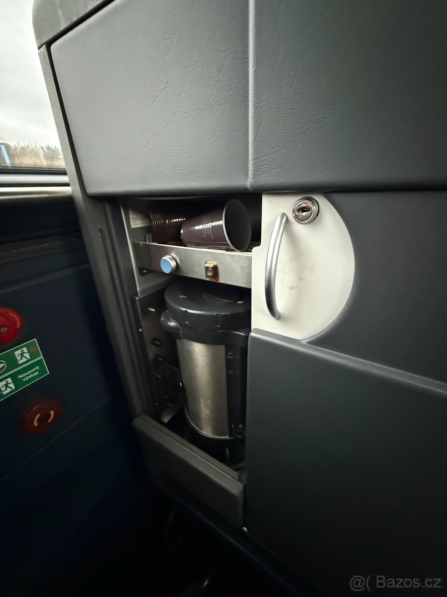 NEOPLAN TOURLINER SHD - 7